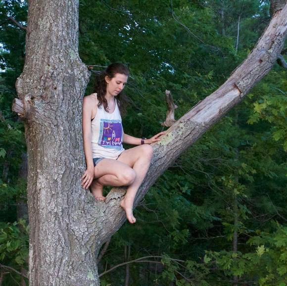 Meet your Posher, Amanda - Picture 1 of 1